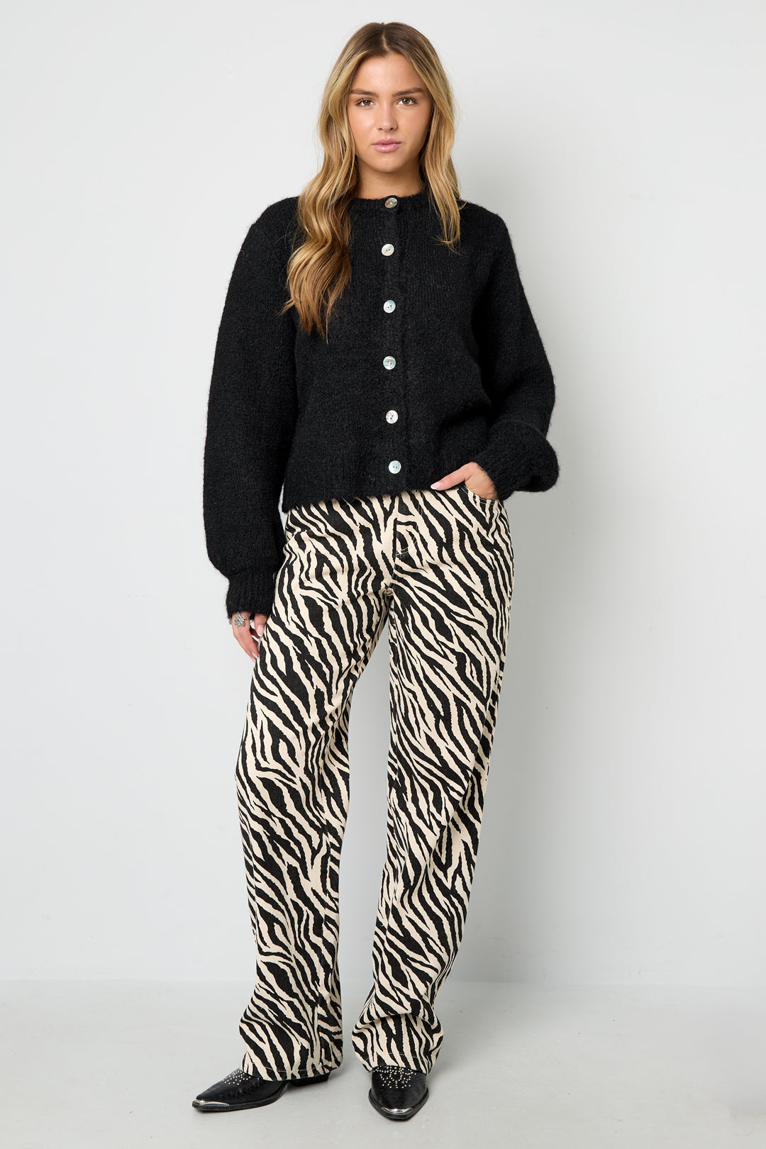 Knitted Polyester Fiber Women's Cardigan Casual Solid Color Fall/Winter